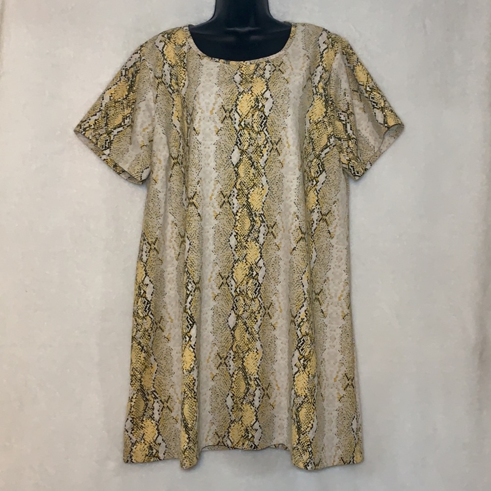 Entro Dress 1X - Picture 2 of 12